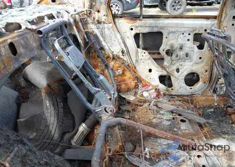 2009 Nissan Versa 1.8Sl from USA, damaged, VIN 3N1BC11E99L406247